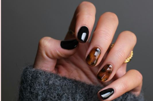 ジェルネイルのライトは爪に悪いですか?