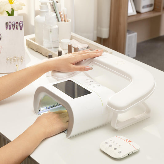 AIネイルライト+アームレスト+キーボード